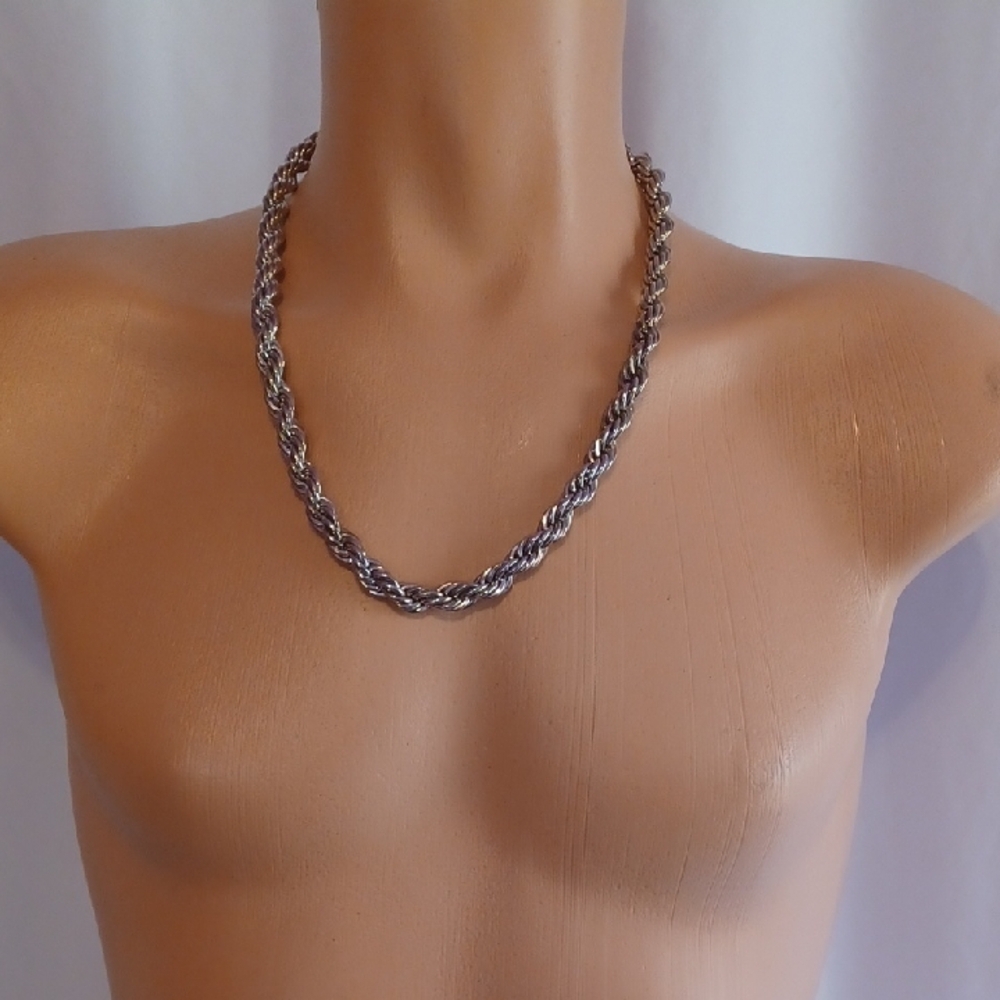 Vintage Silver Toned Rope Chain 22" SHOWS SIGNS OF WEAR